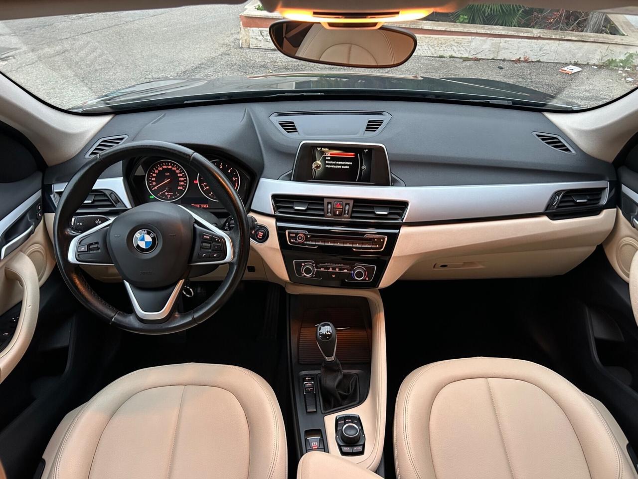 Bmw X1 sDrive18d xLine Strafull !!!