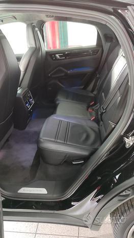 PORSCHE Cayenne Coupe 3.0 tiptronic "NAVI"LED"P