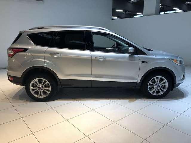 Ford Kuga 1.5 TDCI 120 CV S&S 2WD Powershift Business