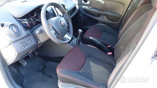 RENAULT Clio 4ª serie - 2016