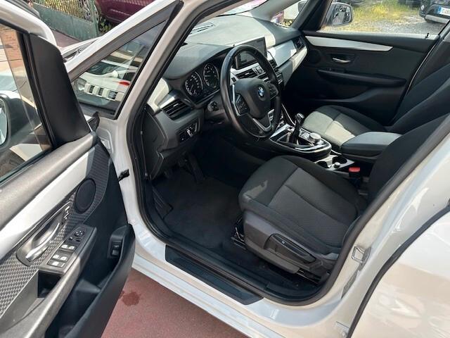 Bmw 2er Active Tourer 218i Active Tourer Sport,