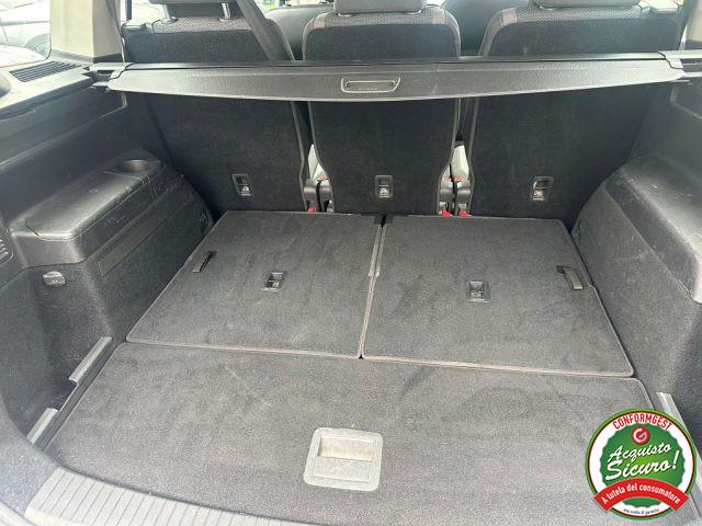 VOLKSWAGEN Touran 1.2 TSI Comfortline BlueMotion Technology 7 Posti