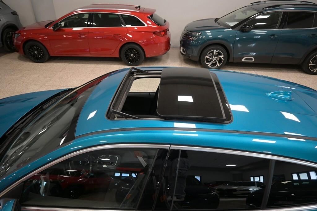 BMW 116D 115CV STEPTRONIC BUSINESS DESIGN ( FARI LED - BMW DIGITAL COCKPIT - TETTO PANORAMICO APR. - NAVI - MIRROR - PARK ASSISTANT - TELECAMERA POST. - CERCHI 17 )