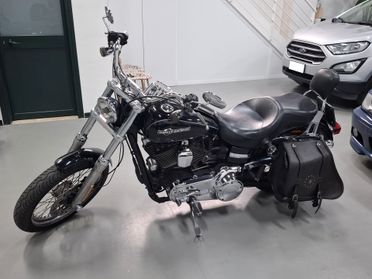 Harley Davidson Dyna Super Glide FXDC Custom ABS