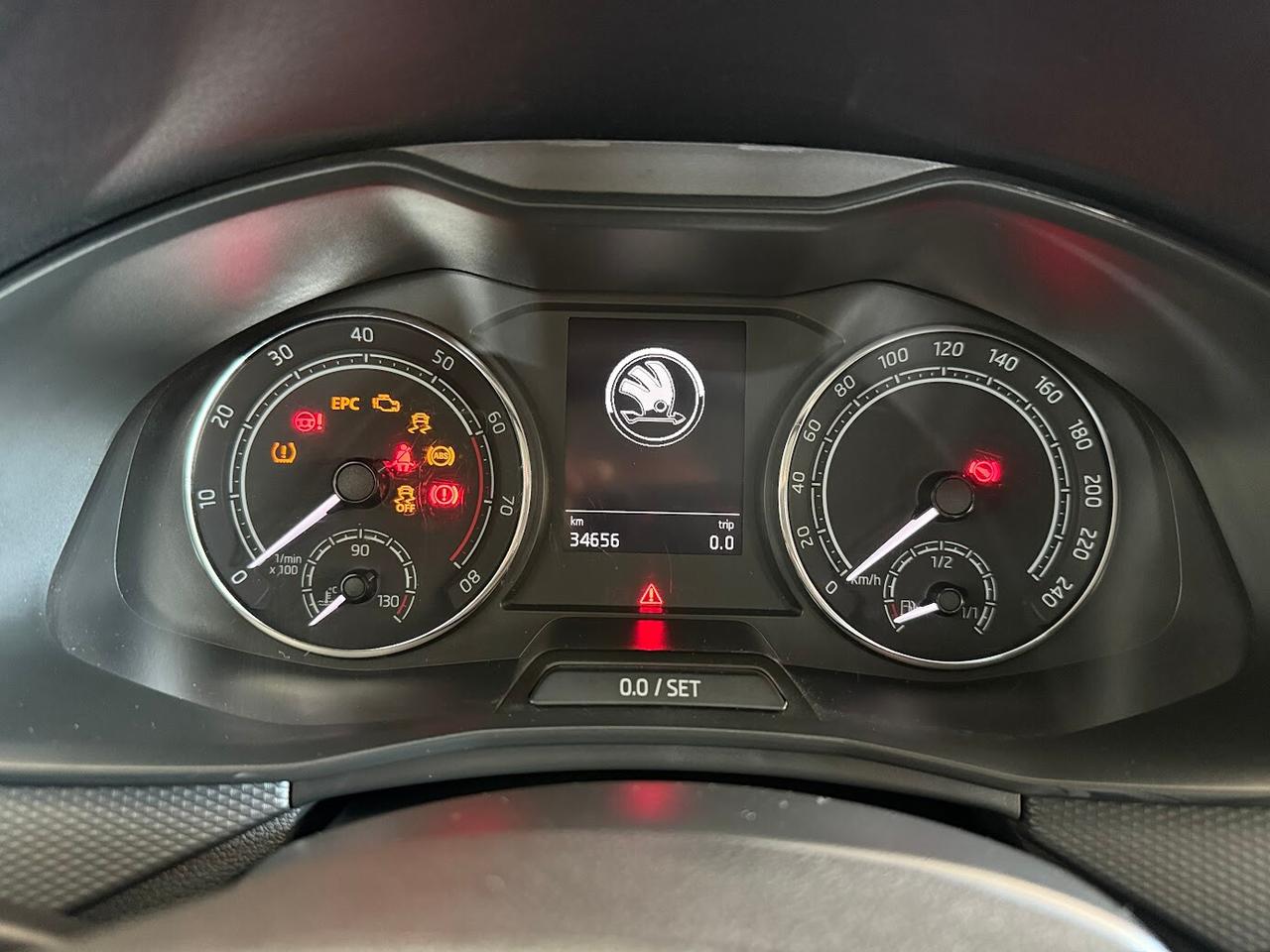 SKODA Kamiq Ambition - 1.0 TSI 110cv EURO6D-ISC