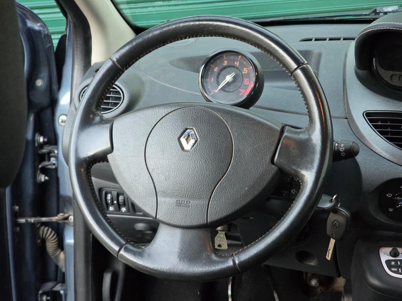 Renault Twingo 1.2 16V TCE Dynamique