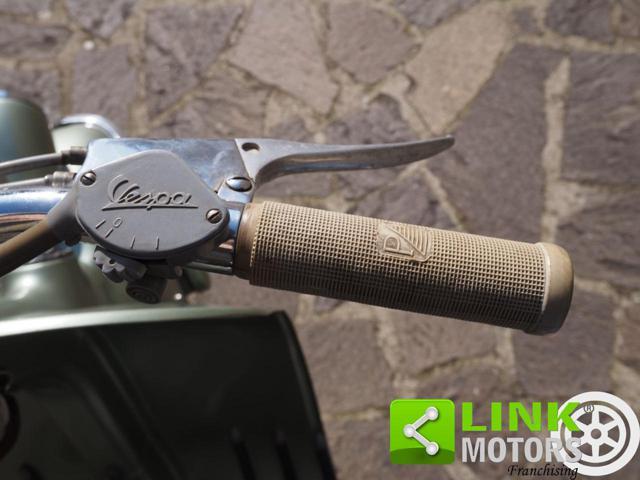 PIAGGIO Vespa 125 faro basso VACANZE ROMANE 1952 RESTAURO CONSERVATIVO