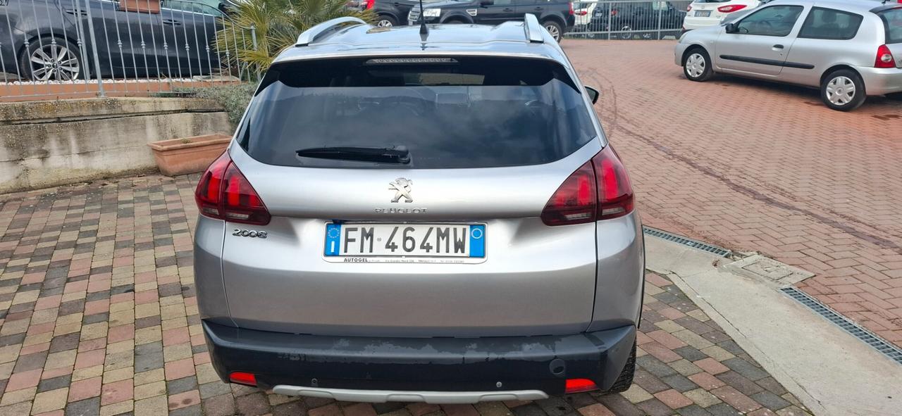 Peugeot 2008 BlueHDi 120 S&S Crossway