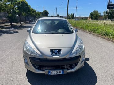 Peugeot 308 1.6 HDi 110CV 5p. Féline (6 Marce)