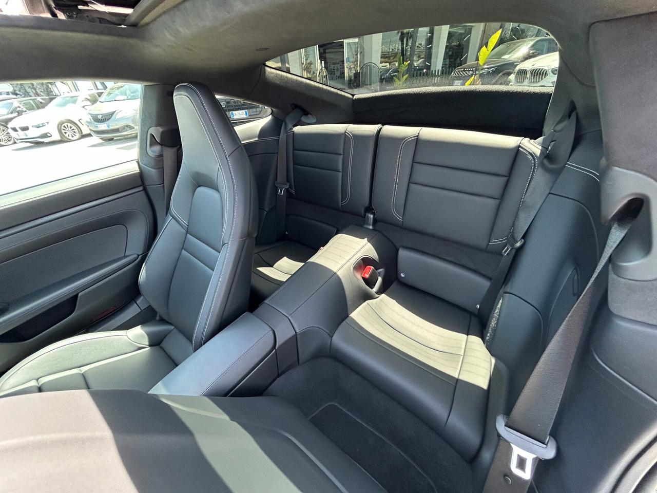 Porsche 992 911 (992.2) Coupe 3.6 GTS 540cv auto KM 0