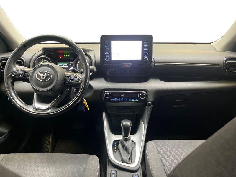 Toyota Yaris Hybrid Trend MY22