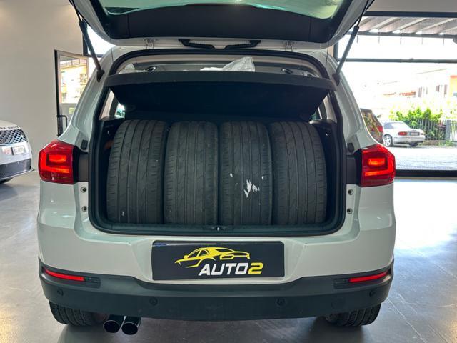 VOLKSWAGEN Tiguan 2.0 TDI 140 CV 4MOTION Business Track & Style