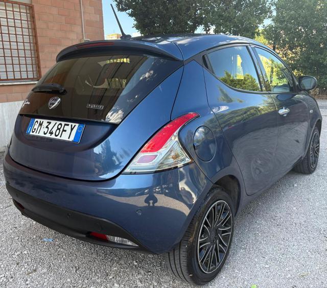 LANCIA Ypsilon 1.0 FireFly 5 porte S&S Hybrid Gold