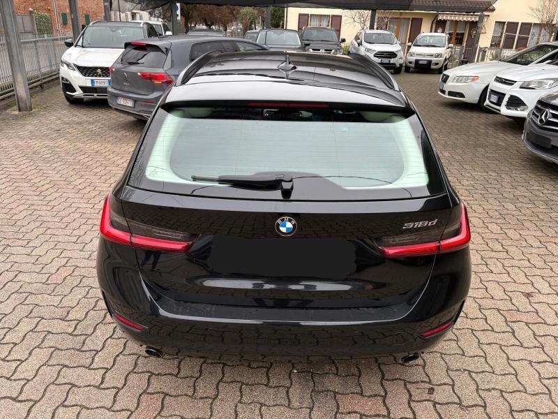 BMW Serie 3 Touring 318d Touring Business DIGITAL COCKPIT