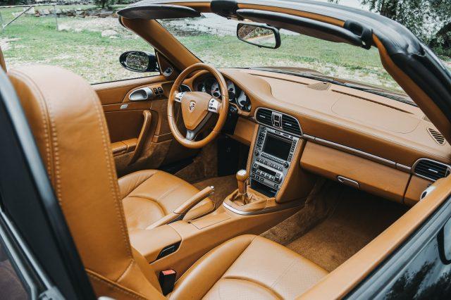 PORSCHE 911 997 Carrera 4S Cabriolet