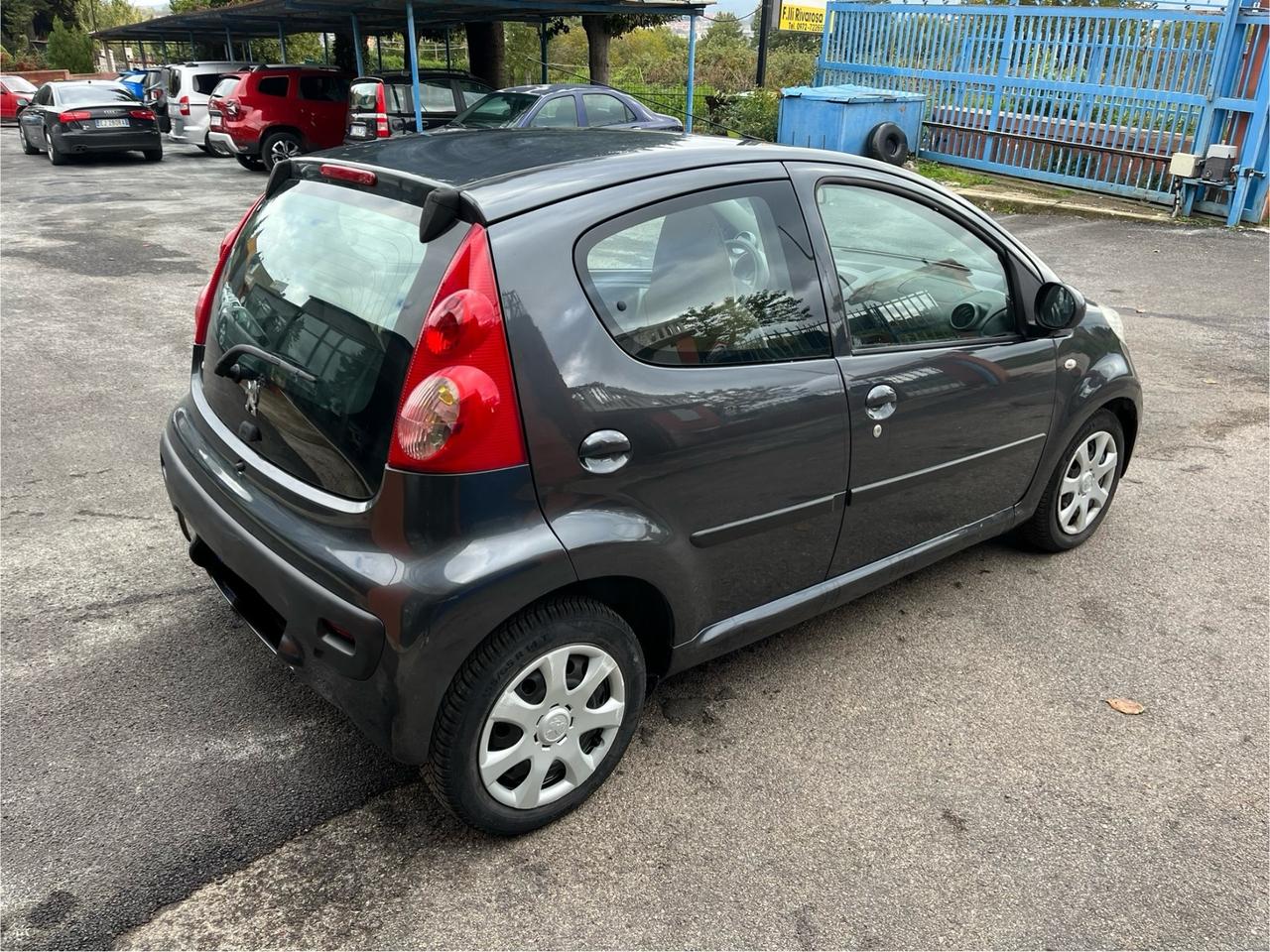 Peugeot 107 1.4 HDi 5p. Sweet Years-km124000-