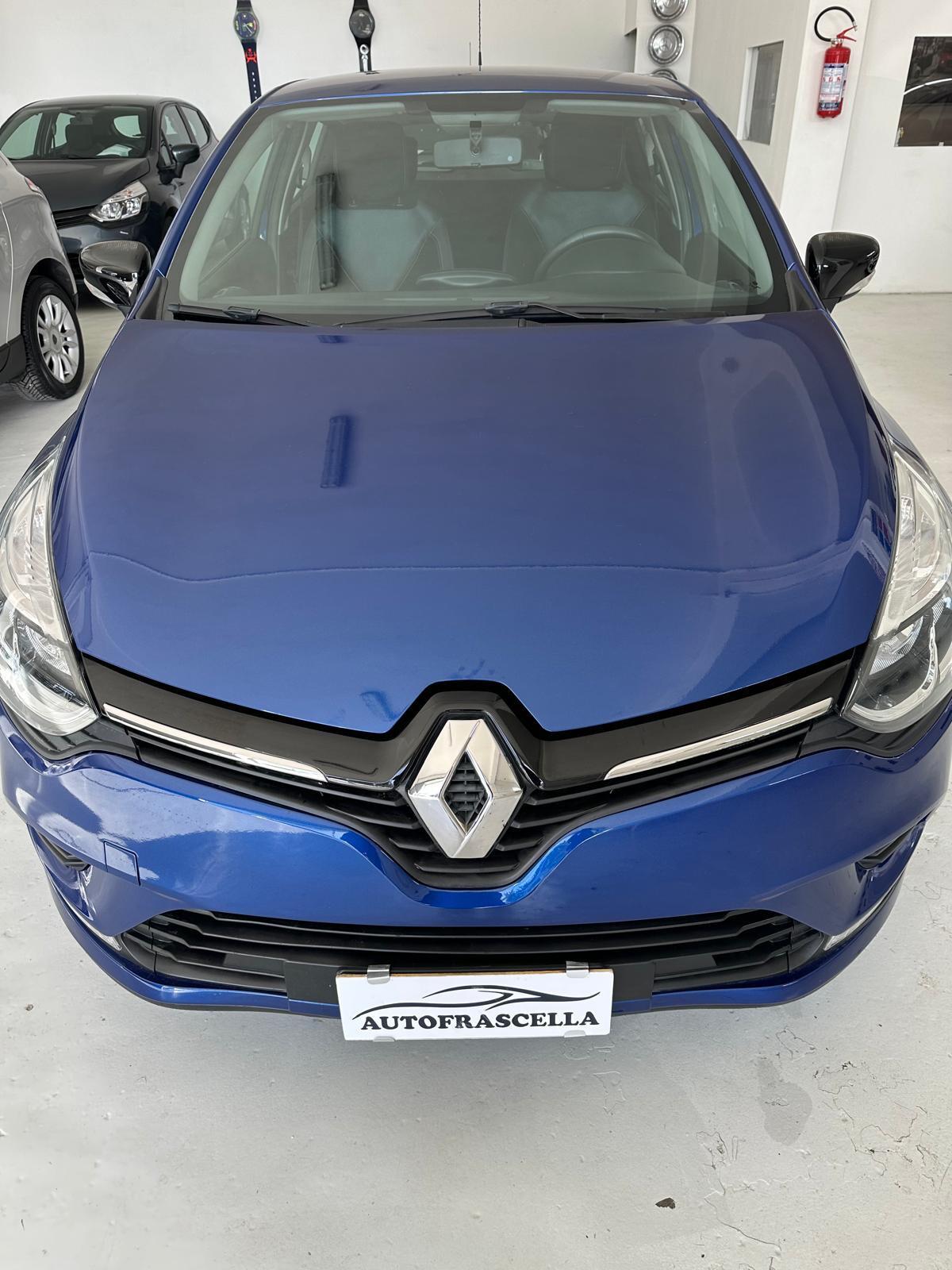 Renault Clio dCi 8V 75 CV 5 porte Duel