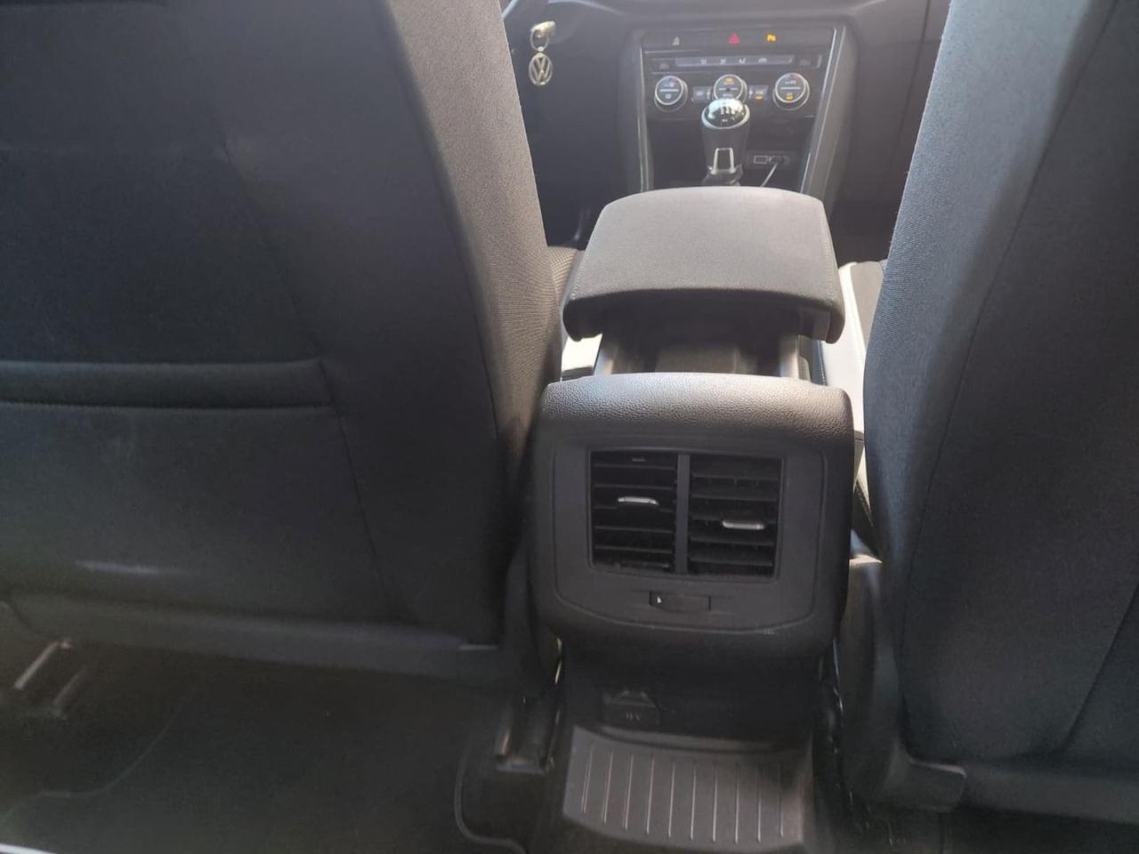Volkswagen T-Roc Adavanced 1.6 TDI 115cv #11869