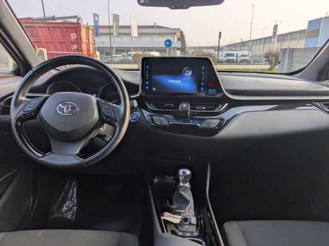 TOYOTA C-HR Hybrid E-CVT Trend