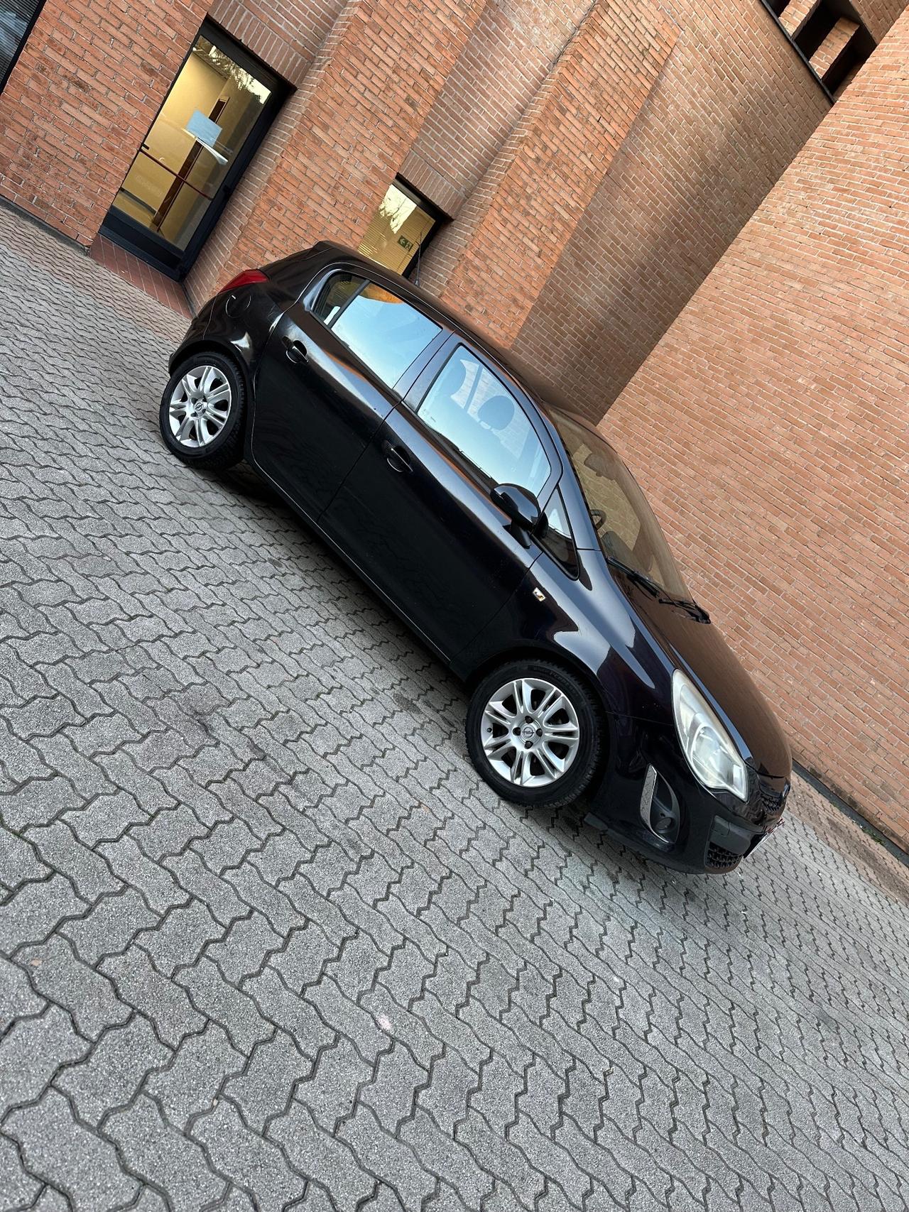 Opel Corsa 1.2 85CV 5 porte GPL-TECH Elective