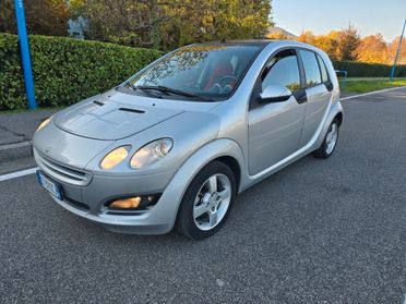 SMART ForFour 1.3 "OK PER NEOPATENTATI"