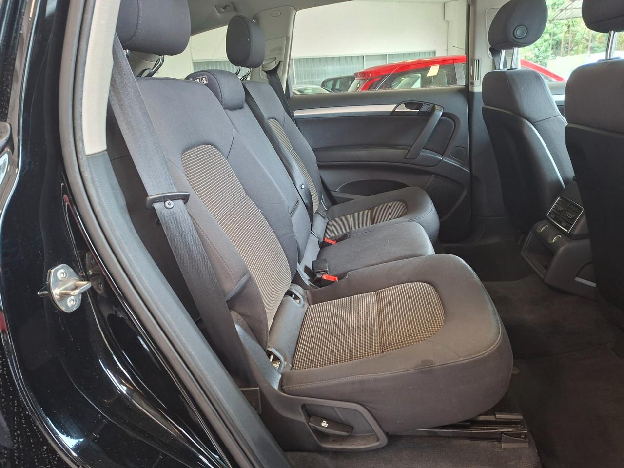 Audi Q7 3.0 V6 TDI 233CV quattro tiptronic