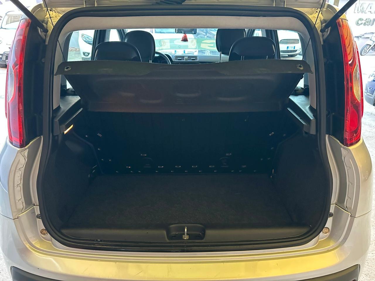 Fiat Panda 1.2cc gpl 12 mesi garanzia-2013