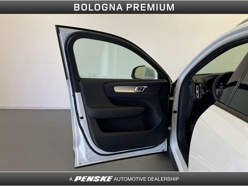 Volvo XC40 XC40 B3 automatico Core