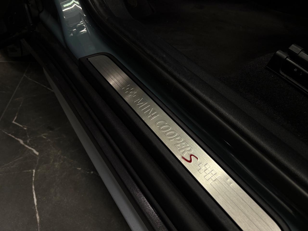 Mini Cooper SD Countryman ESSENTIAL ALL4 RESTYLING*TETTO*