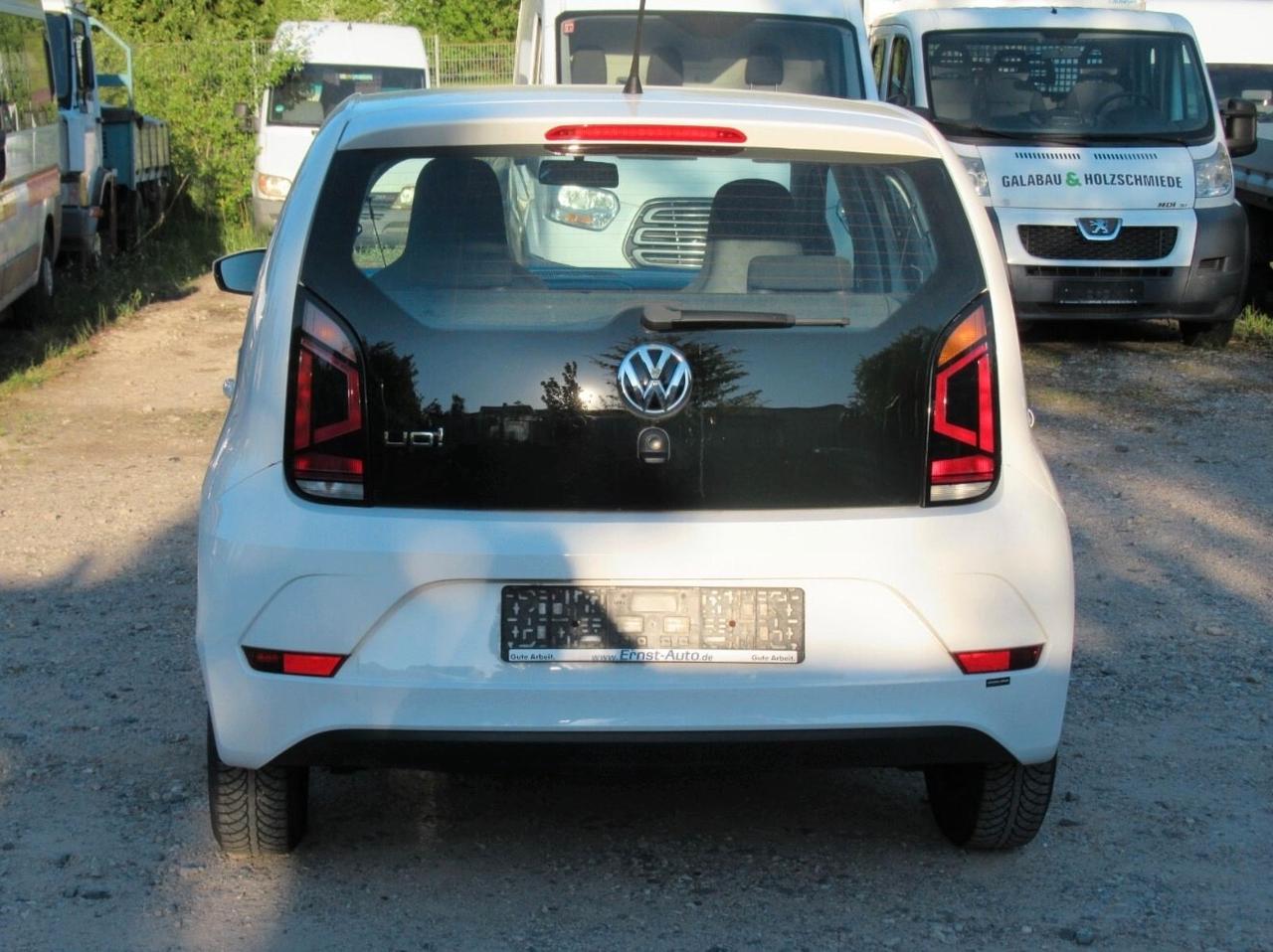 Volkswagen up! 1.0 75 CV 5p. move up! Clima Pdc