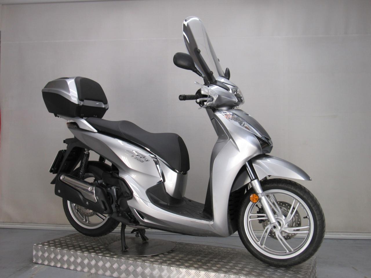 Honda SH 300 i ABS
