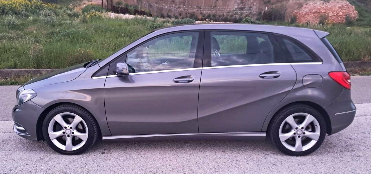 Mercedes-benz B 180 CDI BlueEFFICIENCY Premium