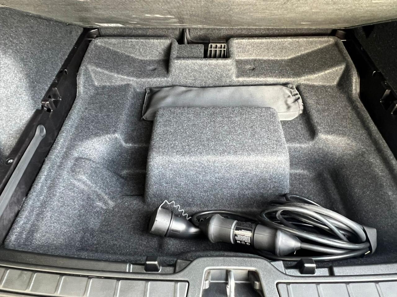 Volvo XC40 T5 Recharge Plug-in Hybrid R-design