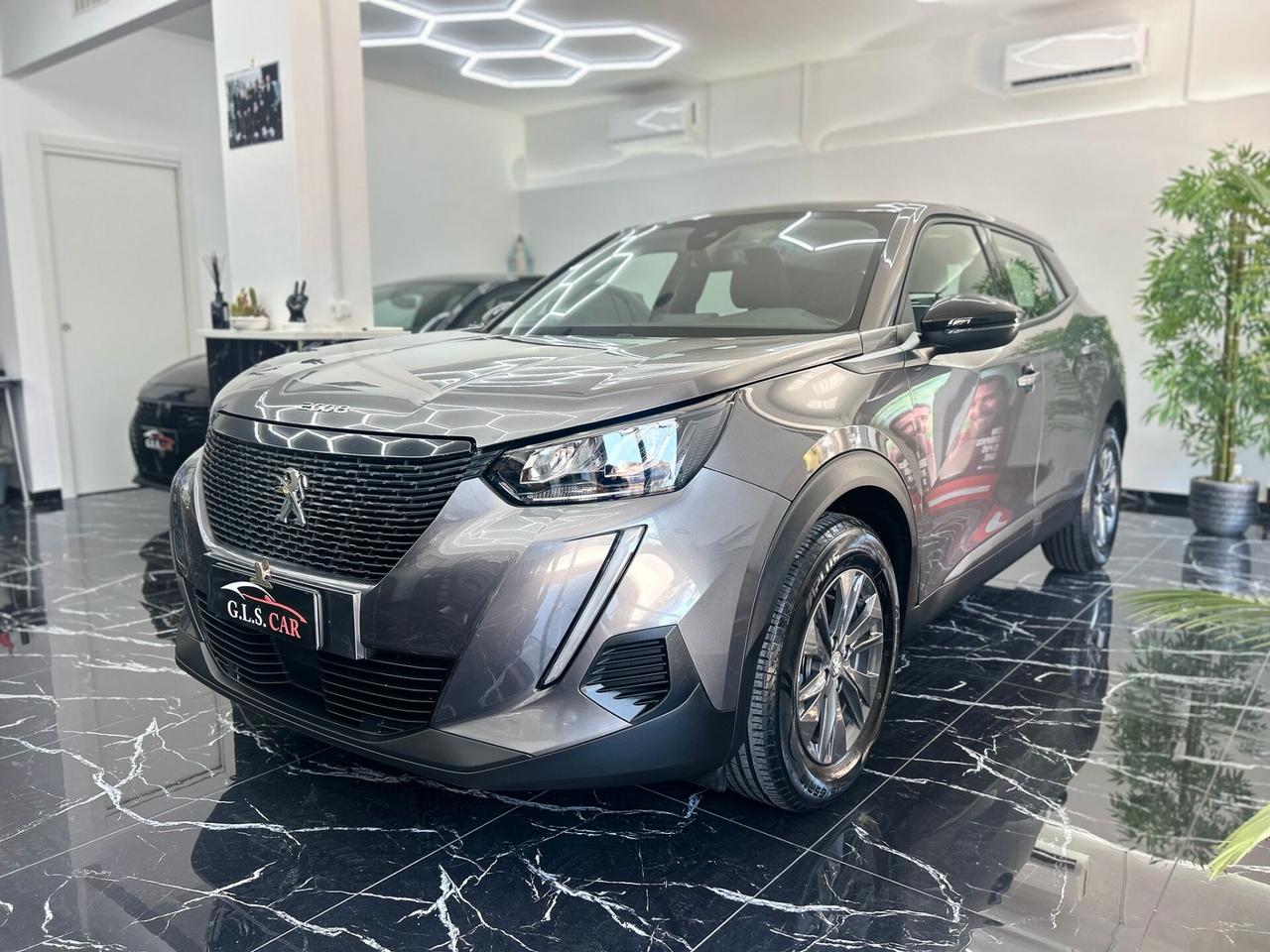 Peugeot 2008 1.2 benzina 130 CV Active pack