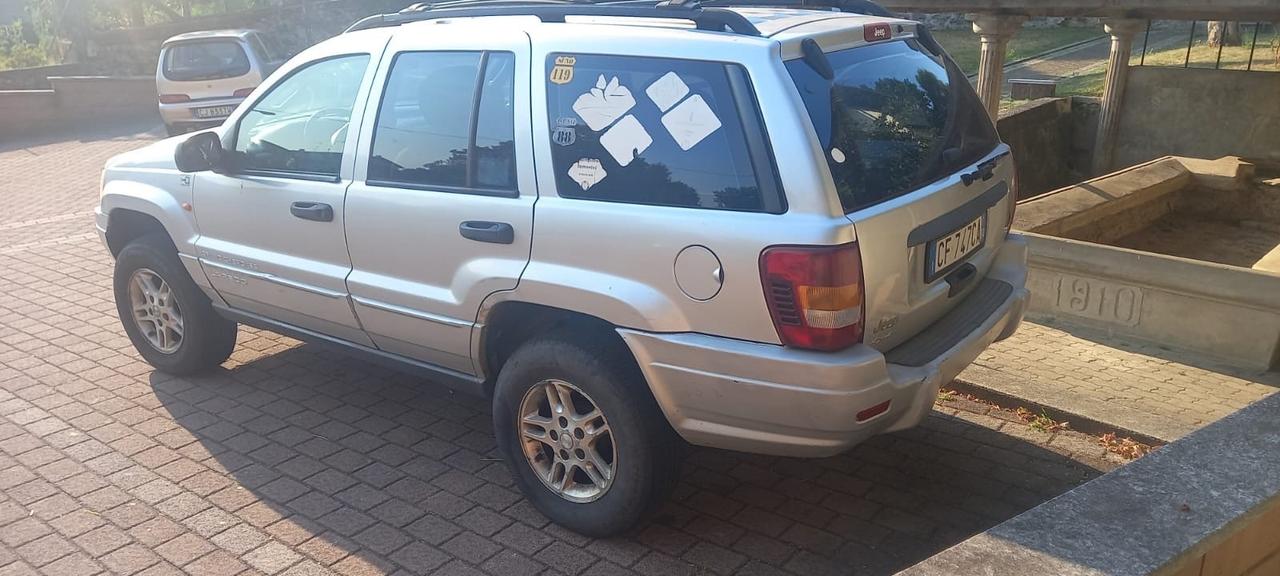 Jeep Grand Cherokee 2.7 CRD cat Laredo