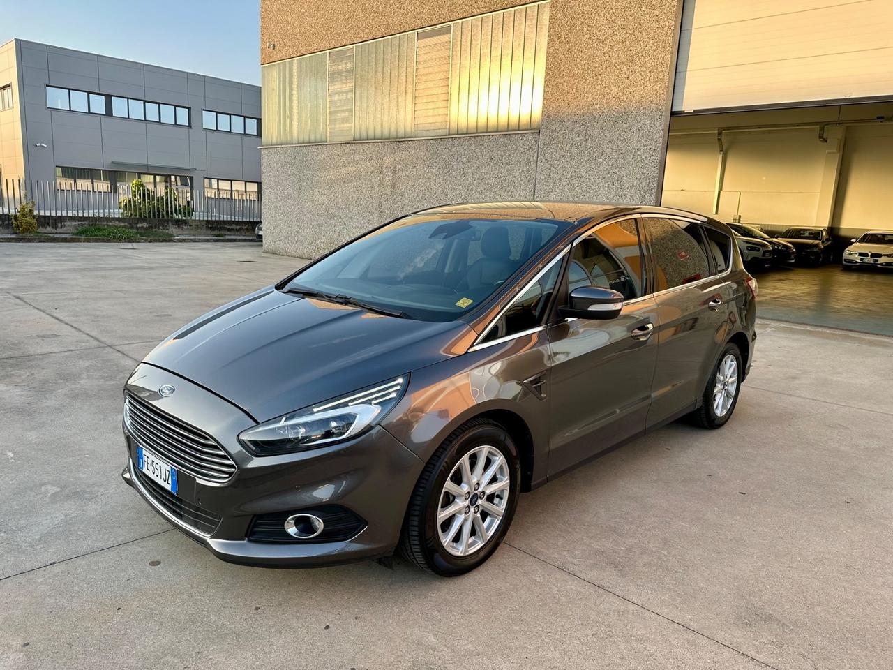 Ford S-Max 2.0 TDCi 150CV S&S Powershift 7p.ti Titanium Business