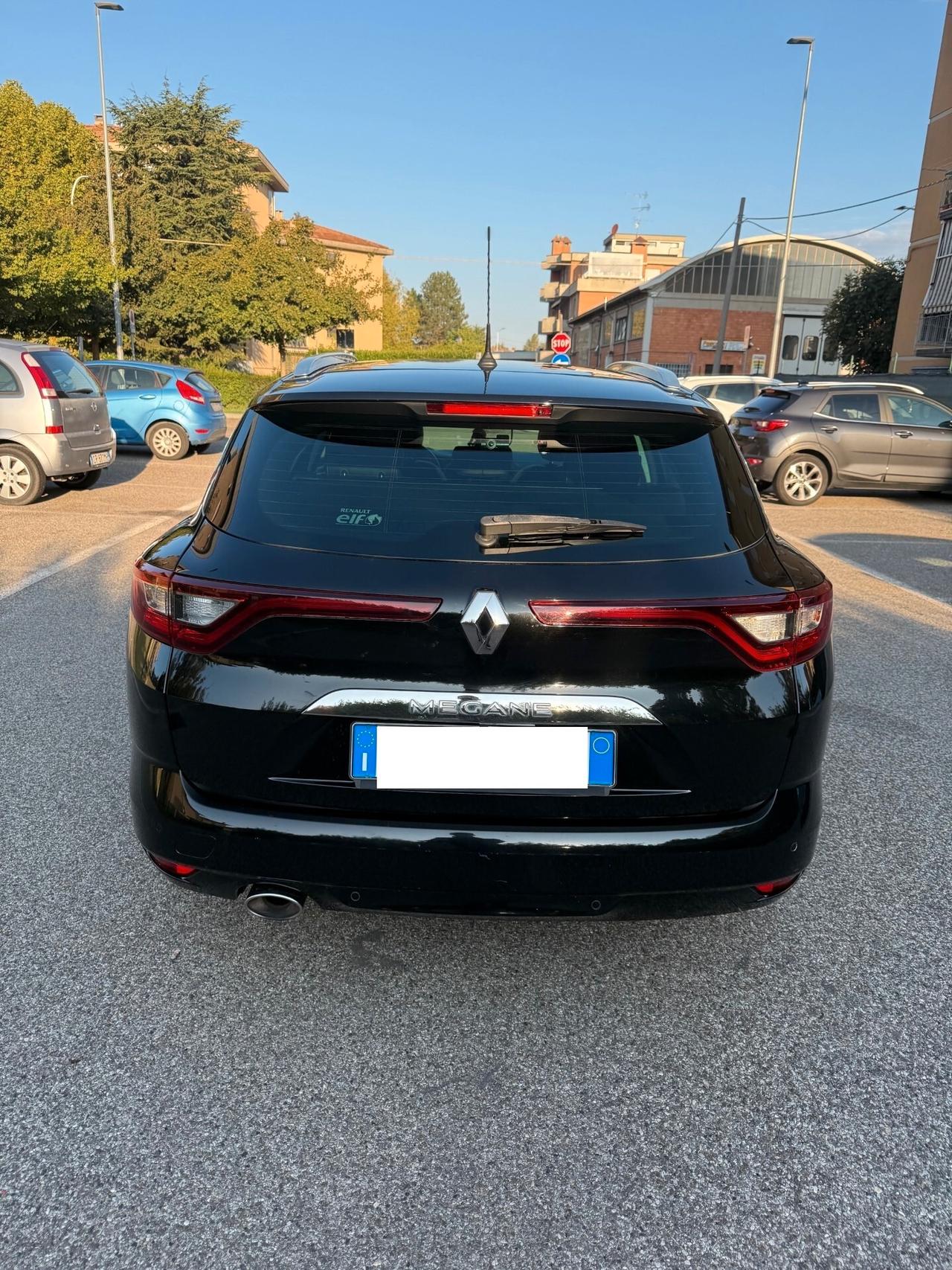 Renault Megane Sporter 1.5 dci - NAV. - 12 MESI DI GARANZIA -