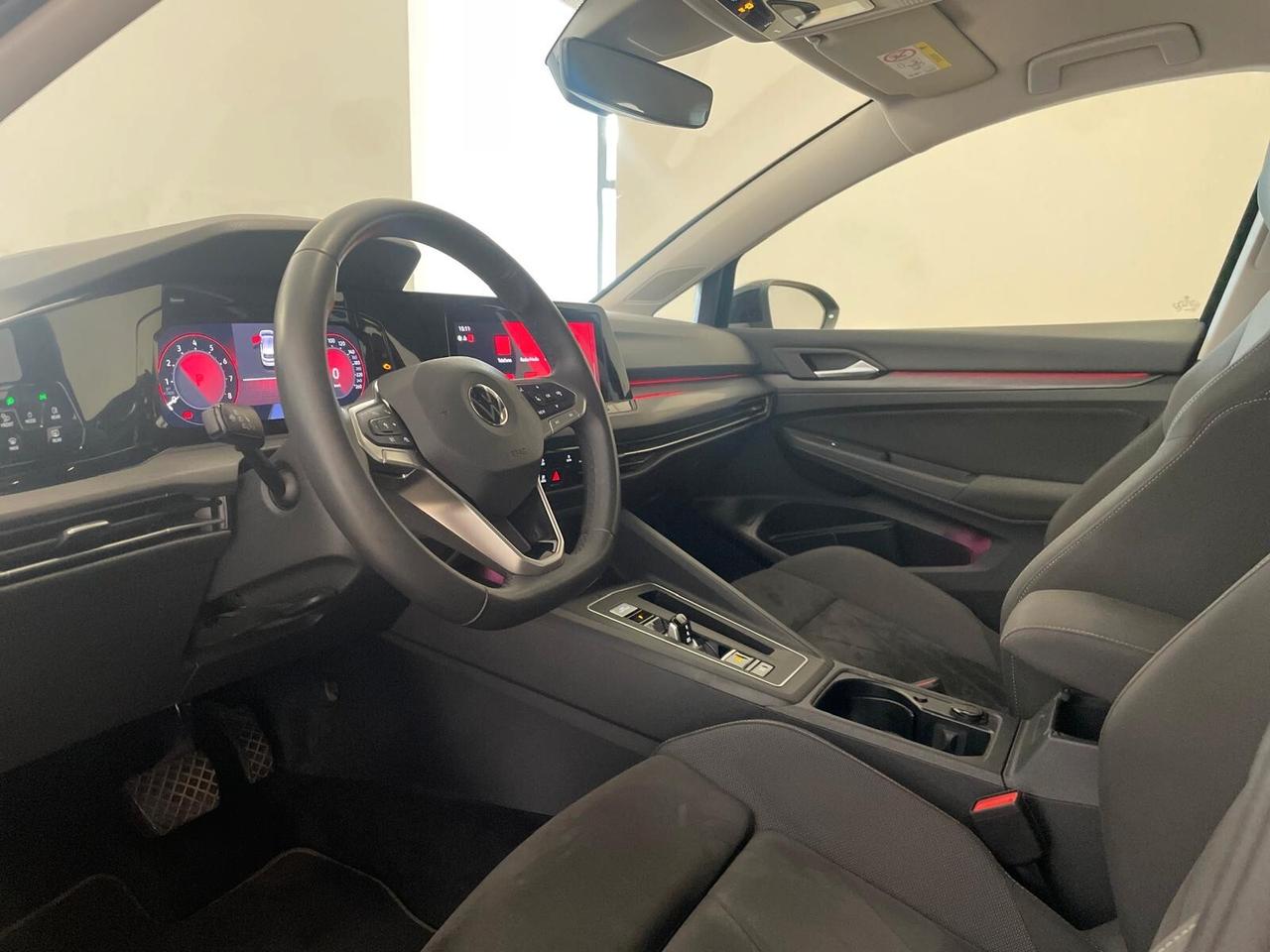 Volkswagen Golf 1.5 eTSI 130 CV EVO ACT DSG Style