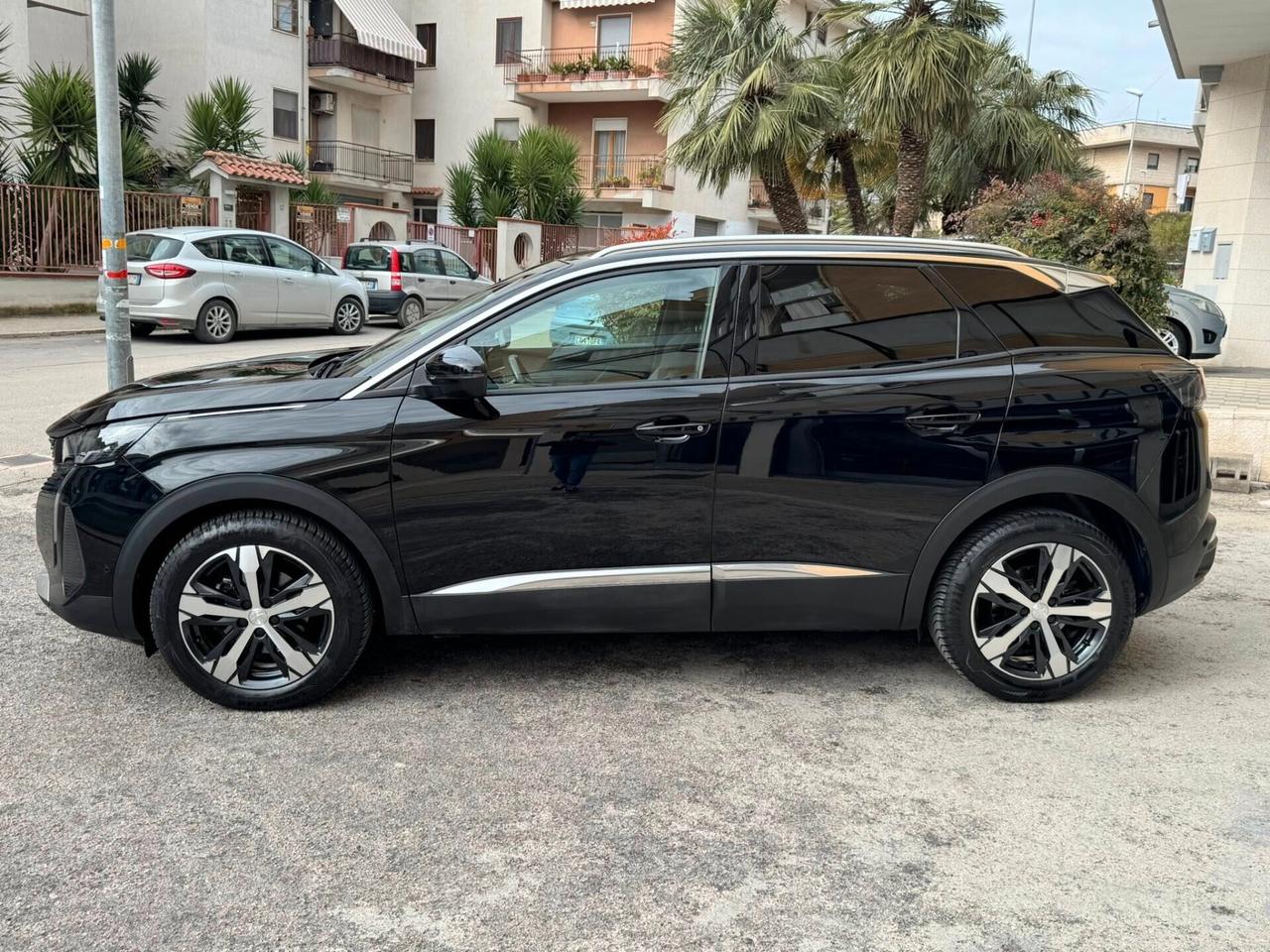 PEUGEOT 3008 1.5 HDI EAT8 ALLURE PAK PERFETTA