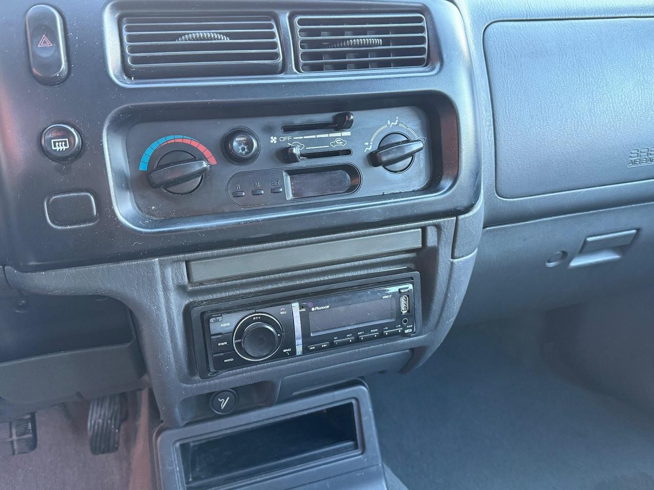 Mitsubishi L200 2.5 TDI 4WD Pick-up