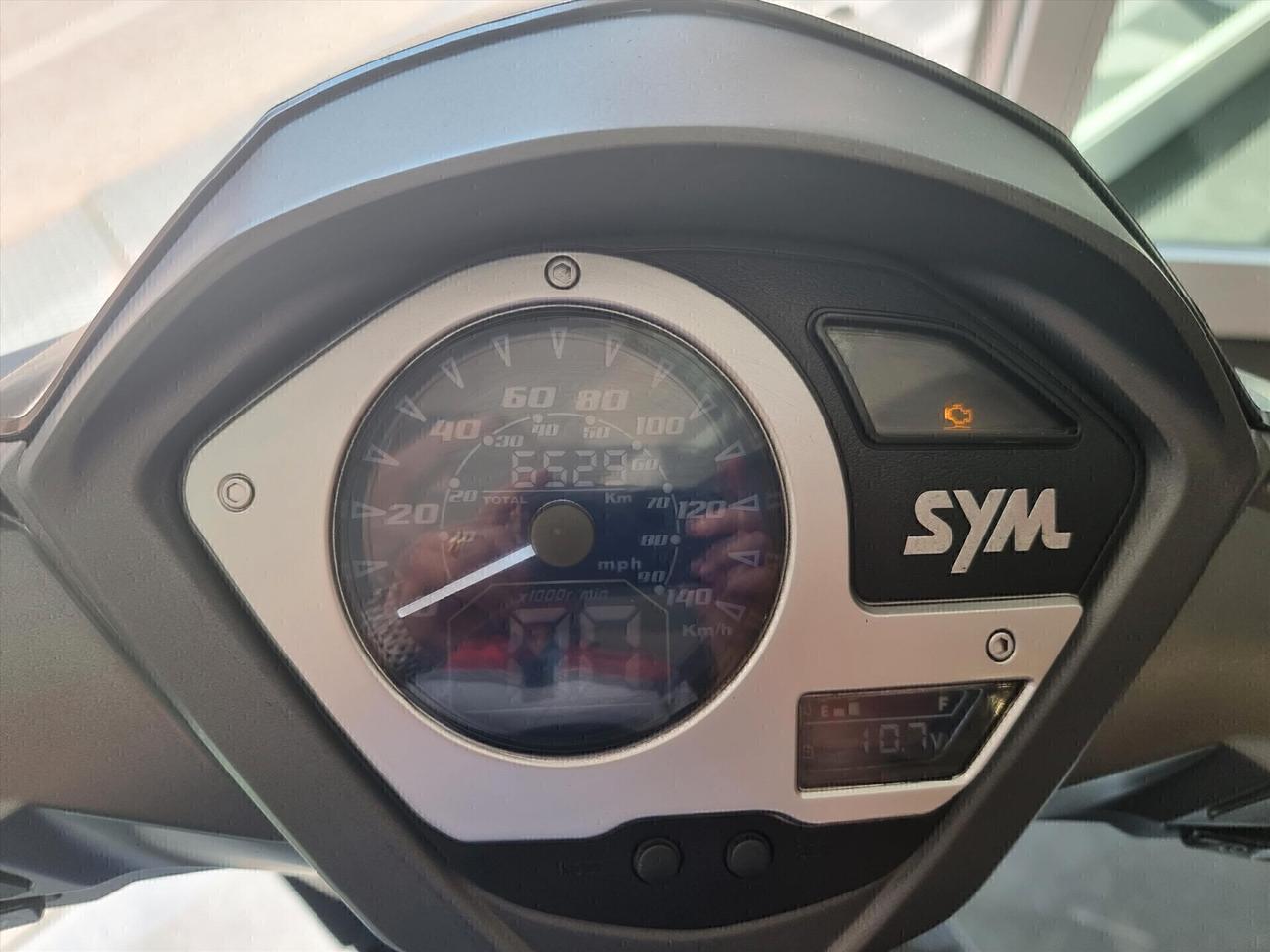 Sym Simply "2" 125 UNICO PROPRIETARIO