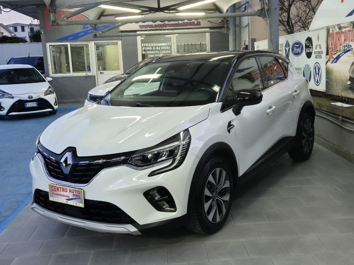 RENAULT - Captur - Blue dCi 8V 115 CV EDC Intens