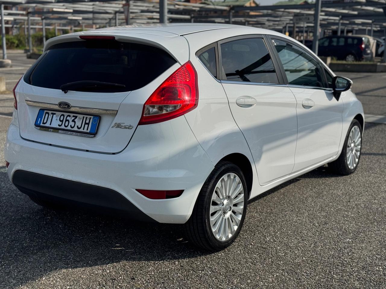 Ford Fiesta 1.2 82 CV 5 porte Titanium