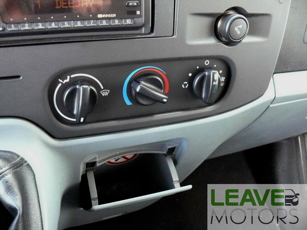 Ford Transit T330 NOVE POSTI - (M1465)