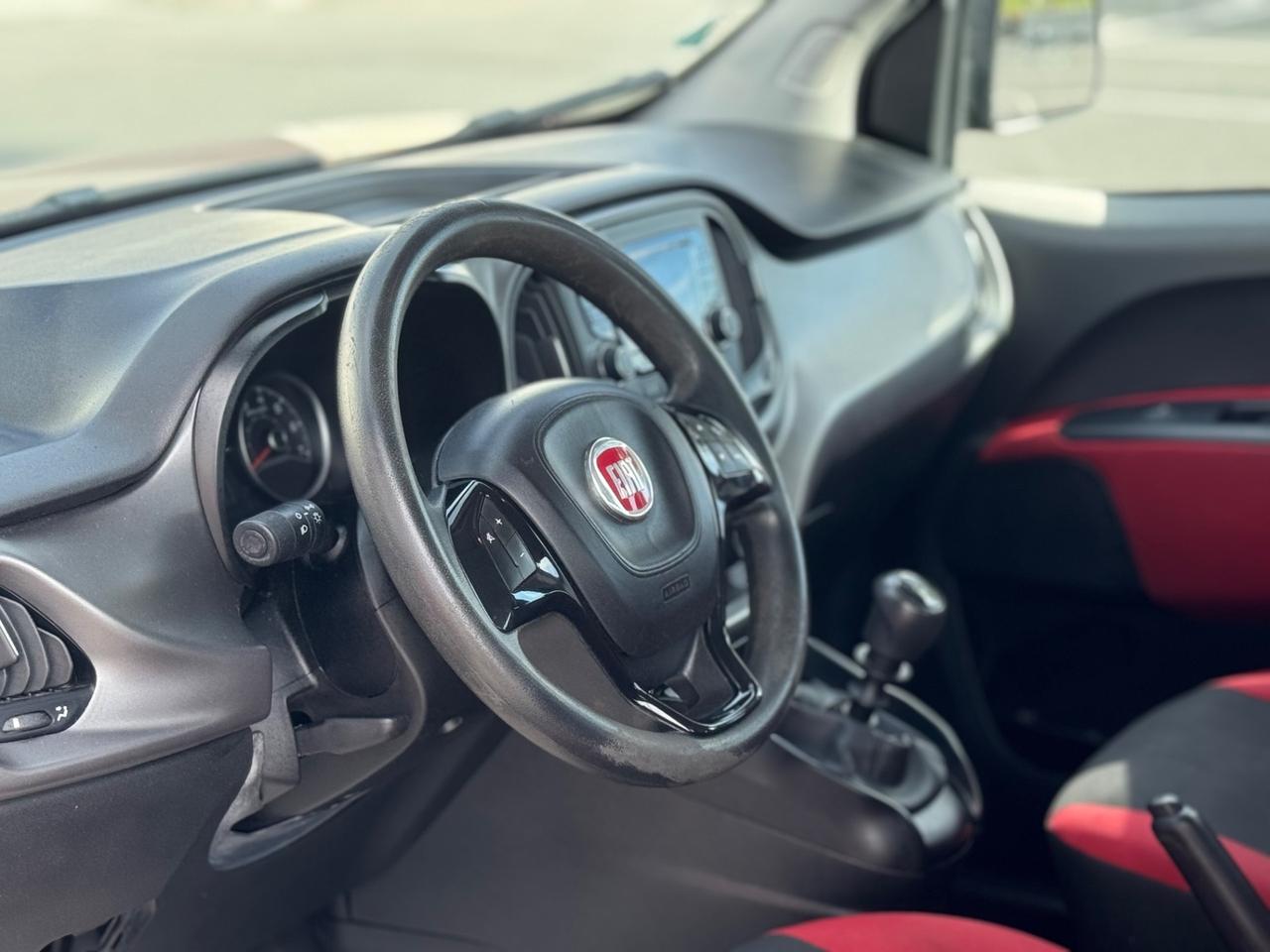 FIAT DOBLO 1.4 T-JET 120CV 7 POSTI PRONTA CONSEGNA