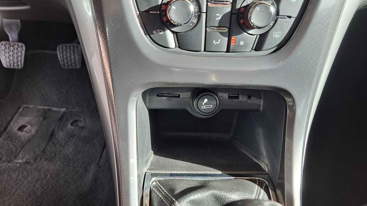 Opel Astra 1.7 CDTI 110CV S.Tourer