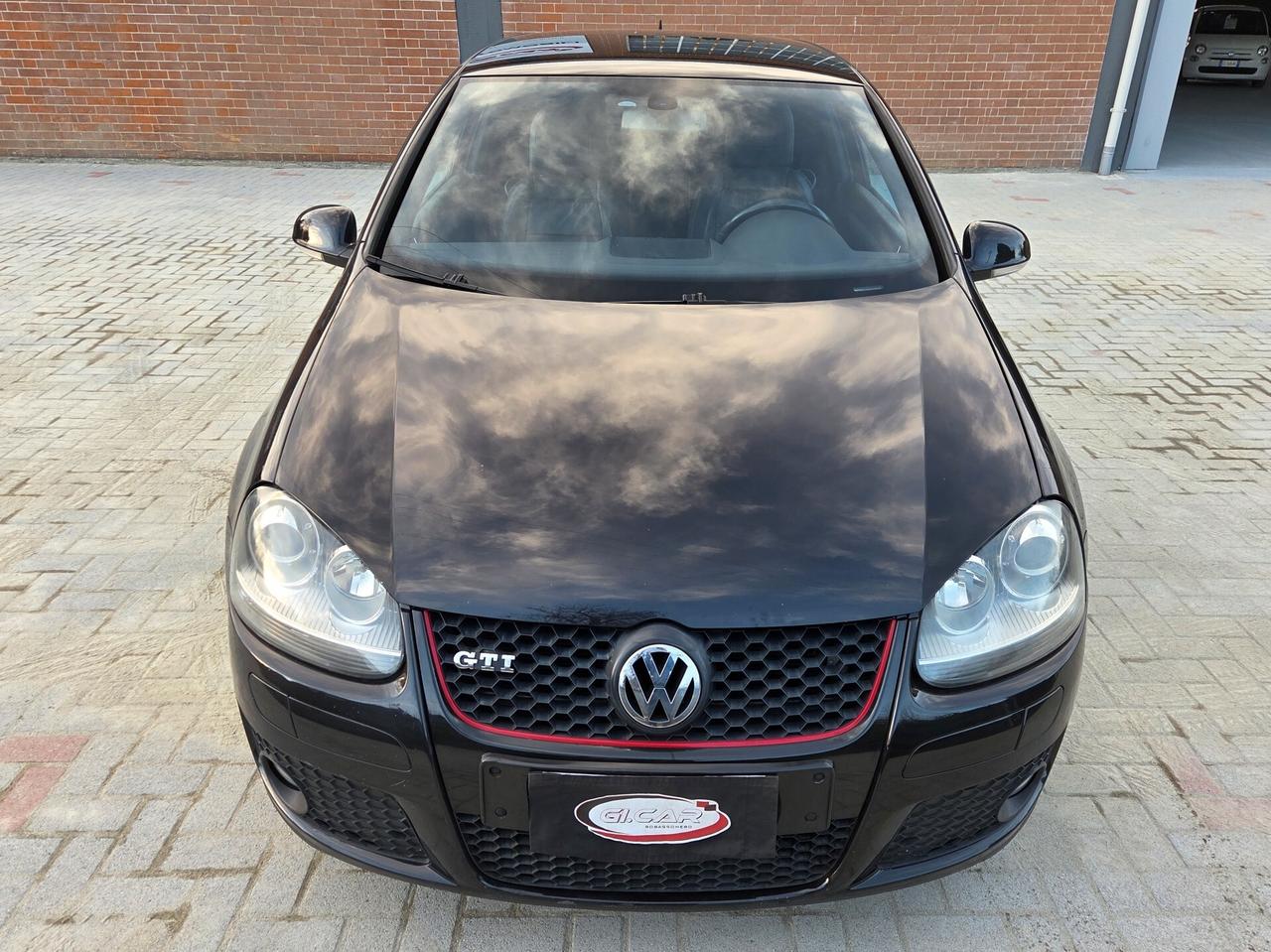 Volkswagen Golf GTI 2.0 16V TFSI 3p.