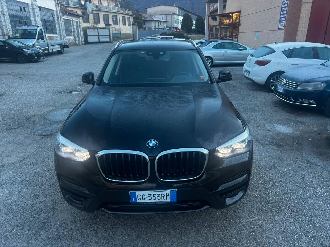 BMW X3 xDrive20d 48V Business Advantage IBRIDA