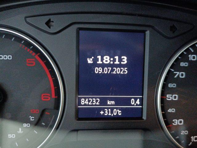 AUDI Q2 30 TDI S tronic Business
