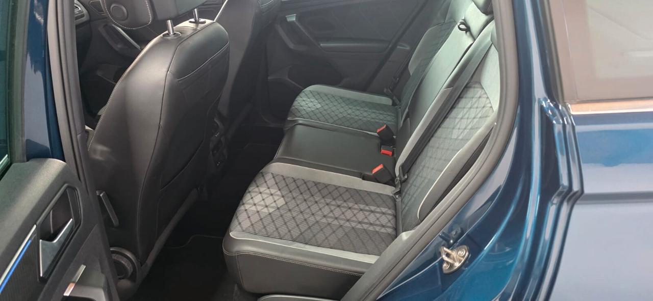 Volkswagen Tiguan 2.0 TDI 150 CV SCR DSG 4MOTION R-Line